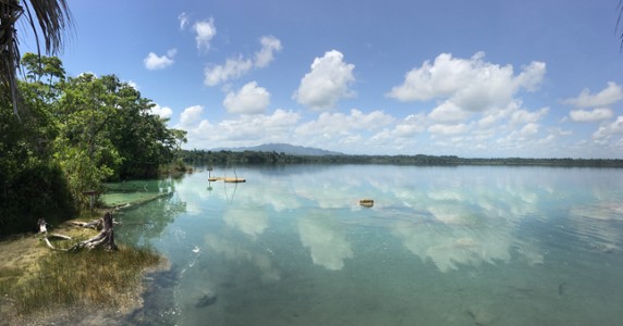 photo lac lachua 3