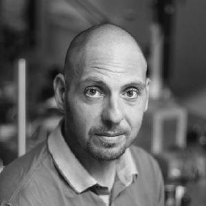 INPHYNI_Portrait_Sebastien_Tanzilli
